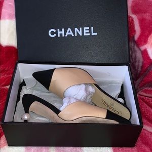 CHANEL high heels